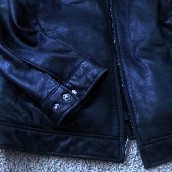 CAMBRIDGE Black Leather Jacket - Picture 8 of 10